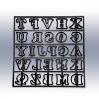 Латиница Азбука букви пластмасови форми резци печати за тесто фондан PATCHWORK 