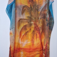 Туника-рокля за плажа в модерни цветни принтове и в свободна права кройка, универсален размер, снимка 1 - Рокли - 44789720