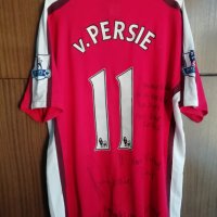 Arsenal Van Persie мачова оригинална с автограф тениска фланелка Арсенал Ван Перси Nike , снимка 1 - Тениски - 42877132