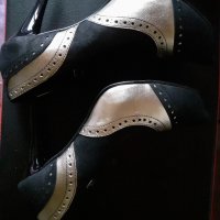 Черно-златни обувки на висок ток, снимка 2 - Дамски обувки на ток - 31985936