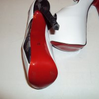  Бели лачени обувки с плат и кожа 18см ток, снимка 9 - Дамски обувки на ток - 29922149