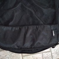 транспортна чанта за дрехи артикули и други Amazon Basics, снимка 7 - Сакове - 32084417