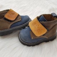 Детски обувки №18 естествена кожа, снимка 4 - Бебешки обувки - 30879224