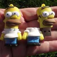 Флашка 32 гб Хоумър Семейство симпсън , The Simpsons Homer, снимка 5 - USB Flash памети - 26704779