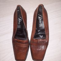 Bata! Нови, оригинал! Естествена кожа , снимка 2 - Дамски ежедневни обувки - 30953764