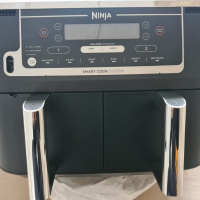 Ninja Foodi MAX Dual Zone Air Fryer [AF451UK] Smart Cook System, 9.5L , снимка 1 - Фритюрници - 44658024