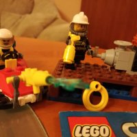 Конструктор Лего - Lego Town 60106 - Fire Starter Set, снимка 2 - Конструктори - 33944187