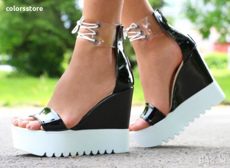Сандали на платформа - черен лак, снимка 1