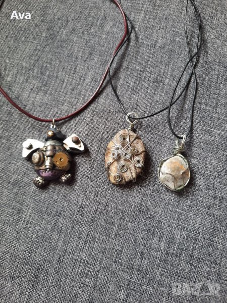  Дамски медальон/дамско колие/ръчна изработка/handmade/бижу/висулка/камък и метални елементи , снимка 1