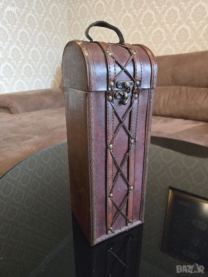 Кутия/ куфар за бутилка, снимка 1