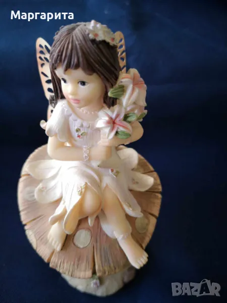 фея с крила, снимка 1