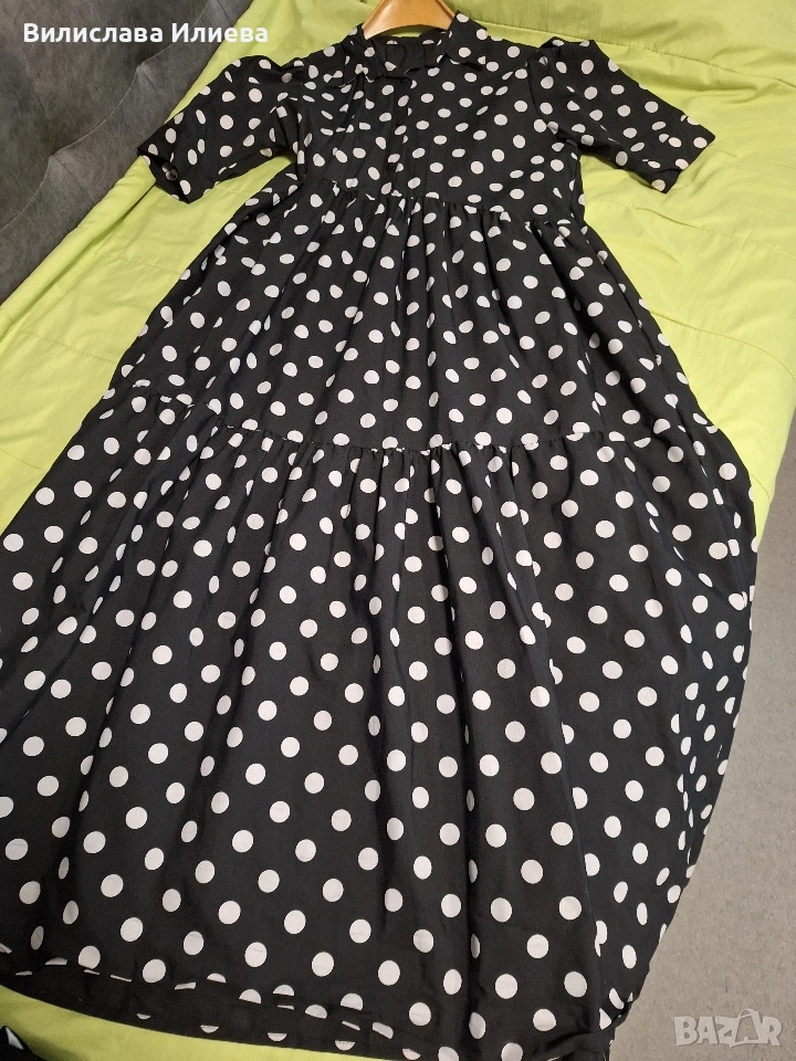Дамска рокля на точки, снимка 1