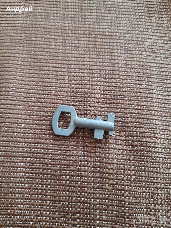 Стар метален ключ #19, снимка 1