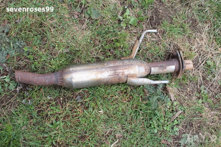 Гърне средно Сузуки Балено 1.3i 2001 Suzuki Baleno , снимка 1