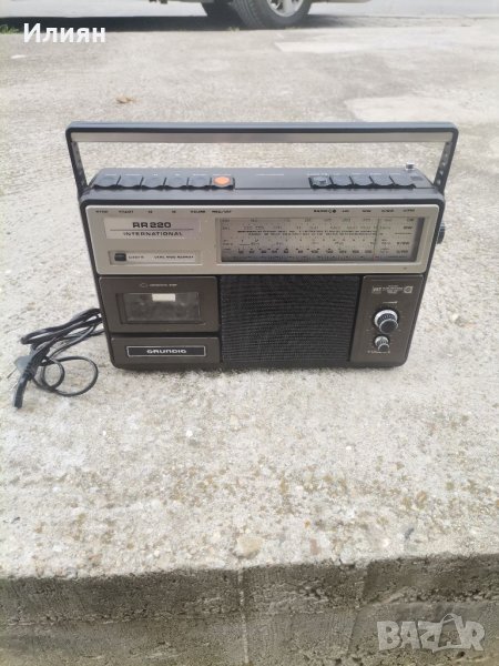 Радиокасетофон , снимка 1