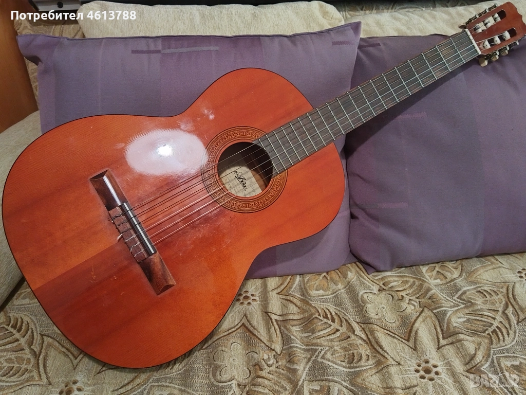 Класическа китара Ариа, снимка 1
