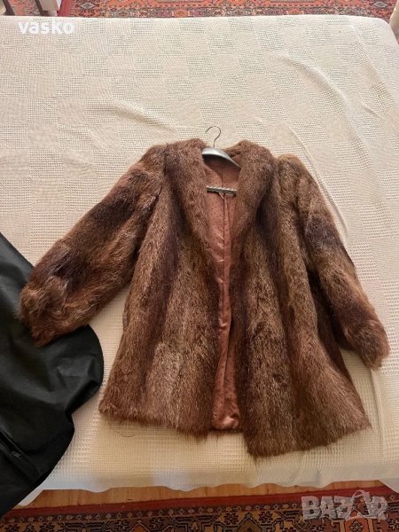 Дамско палто-естествено, снимка 1