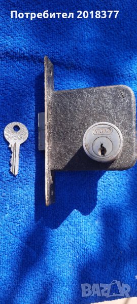 УАЛЕ - GERMANY-секретна брава, снимка 1