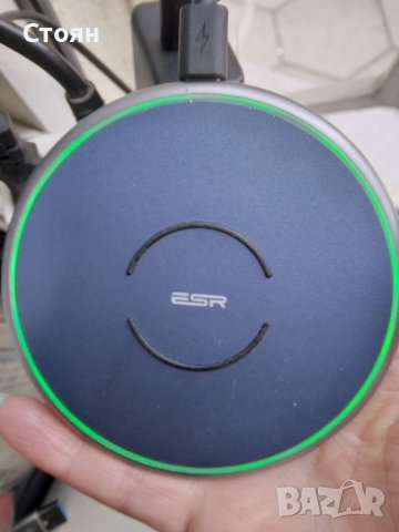 Безжично зареждане Qi с метална рамка и лед индикатор ESR Tidal, синьо, снимка 3 - Безжични зарядни - 40668814