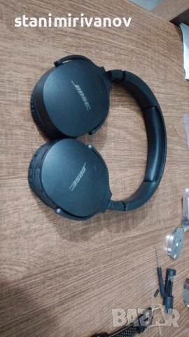 Bose слушалки , снимка 2 - Bluetooth слушалки - 52327000