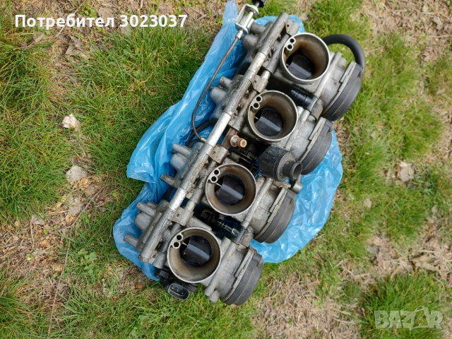 Карбуратори за YAMAHA FZS 600 FAZER