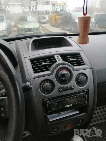 продавам Рено Меган, снимка 4 - Автомобили и джипове - 52975089