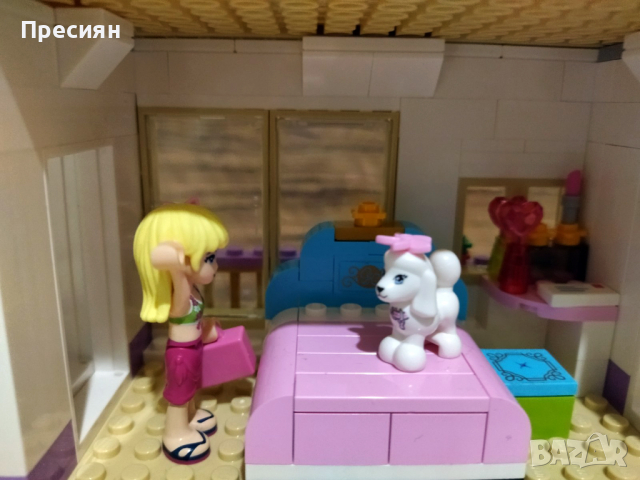 Продавам LEGO Friends Гранд хотел Хартлейк 41101, снимка 11 - Други игри - 36468629