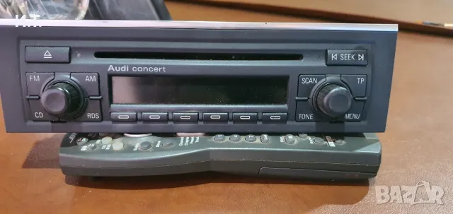 SD Оригинално сд за Ауди А4 В6 с наличен код за активация.