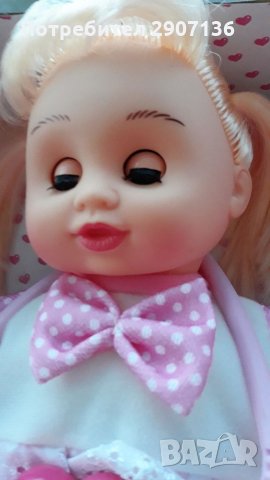 БЕБЕ ПЛАЧЕ, ЗАЧЕРВЯВА БУЗКИ ,ГОВОРИ,ПЛАЧЕ,БОЛНО Е , има ДОКТОРСКИ КОМПЛЕКТ