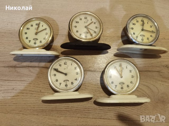 Лот настолни часовници Дружба, снимка 1 - Антикварни и старинни предмети - 44392801