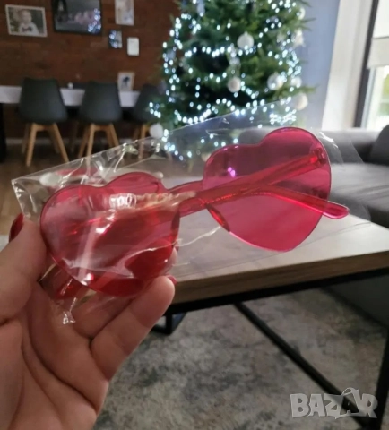 Водоустойчиви дамски очила със стъкла във форма на сърца