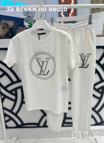 Louis Vuitton Дамски Спортен Комплект С Лого Със Шити Кристали Тениска И Долнище - 2 Цвята Код A510, снимка 2 - Спортни екипи - 50109860