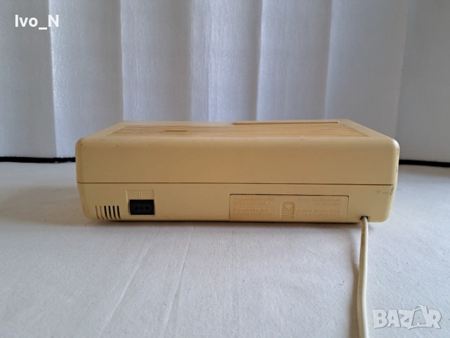 Ретро радио часовник Telefunken digital 200., снимка 4 - Радиокасетофони, транзистори - 53324872