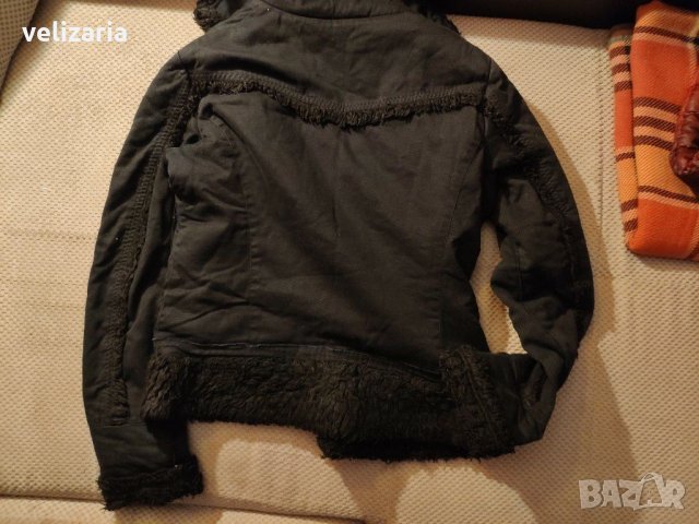 Черно палто 12-13г., снимка 2 - Детски якета и елеци - 31238159
