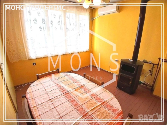 Четиристаен апартамент с гараж в гр. В. Търново, кв. Акация.