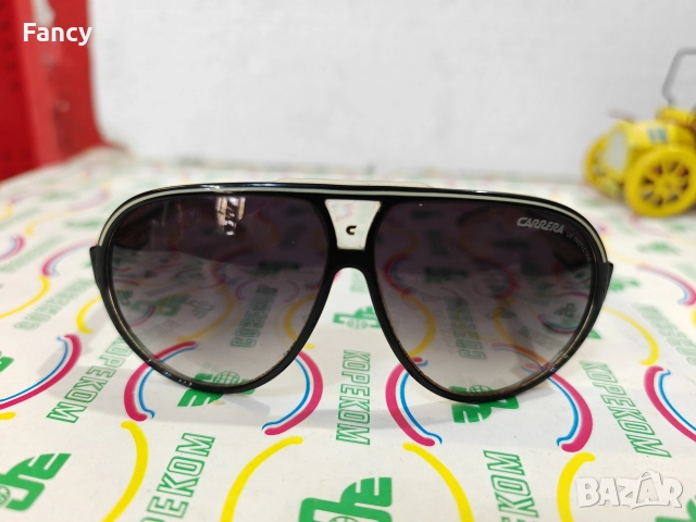 Слънчеви очила Carrera
