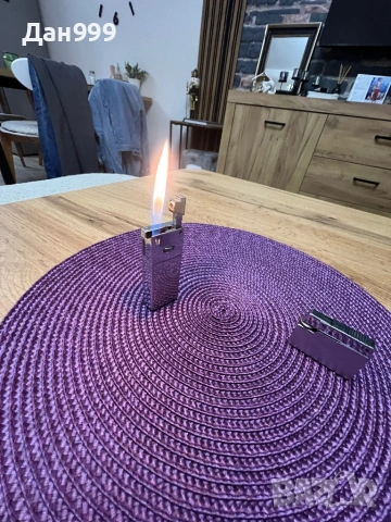 Лот от две колекционерски газови запалки, снимка 4 - Запалки - 54107047