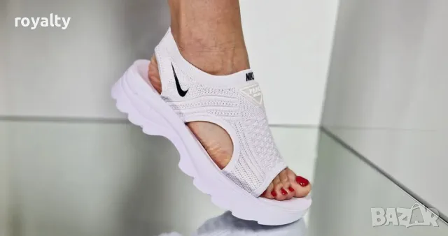 Nike бели дамски сандали , снимка 2 - Сандали - 50394264