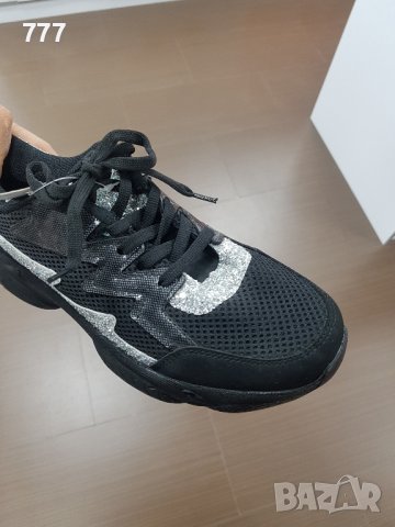 обувки , снимка 2 - Дамски ежедневни обувки - 44203338