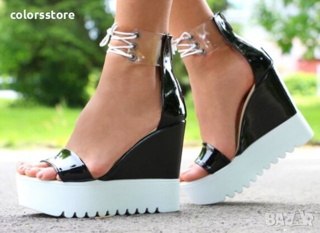 Сандали на платформа - черен лак