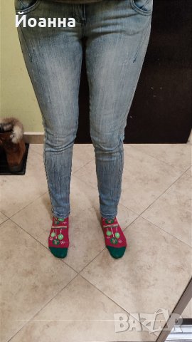 Дамски уникални дънки, М размер