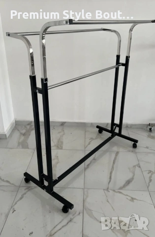 Двойна стойка за дрехи на колела - лесно преместване и повече място за дрехи