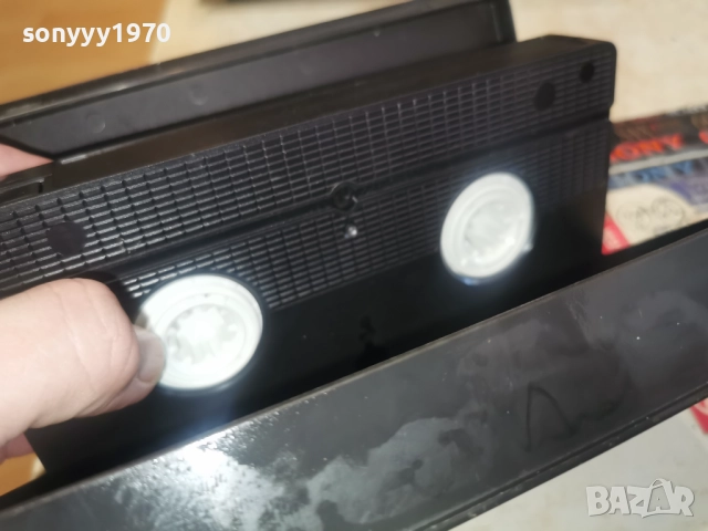 ПОГРЕШЕН ЧОВЕК-VHS 3112251130, снимка 14 - Други жанрове - 52942881