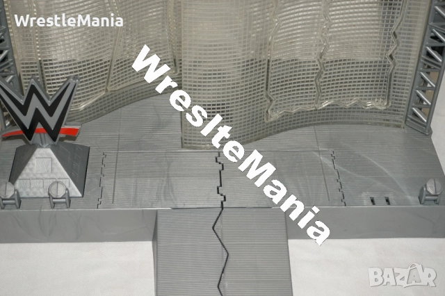 Рядка Кеч Сцена WWE ELECTRONIC ULTIMATE ENTRANCE STAGE PLAYSET MATTEL RAW AND SMACKDOWN, снимка 9 - Колекции - 51854839