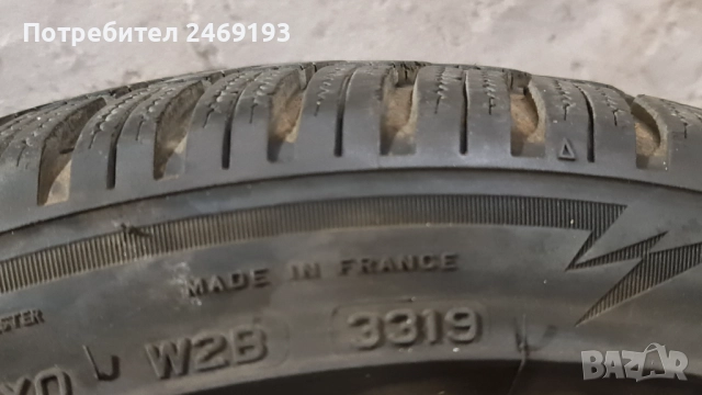 Зимни гуми 215 45 18 , снимка 7 - Гуми и джанти - 52385307