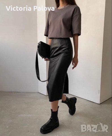 VINTAGE черна кожена миди пола, уникален дизайн, снимка 11 - Поли - 52086295