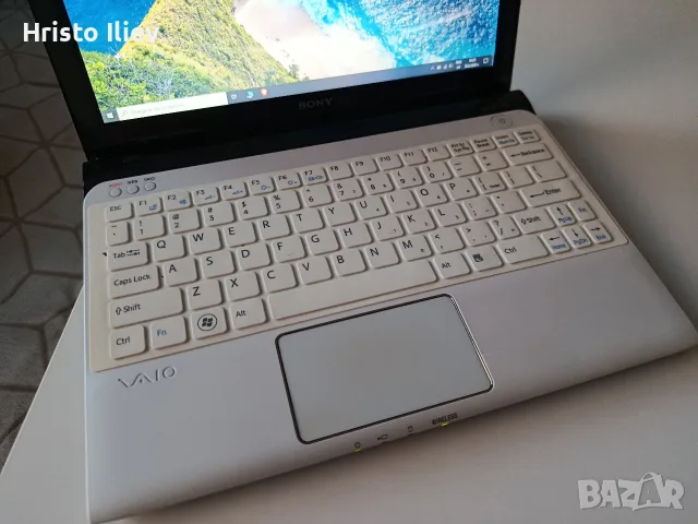 Продава се: Компактен Sony VAIO SVE11135CCW – Напълно подготвен за работа и пътуване!

, снимка 7 - Лаптопи за дома - 55879602