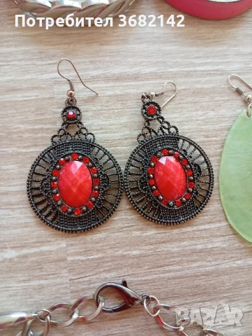 продавам дамски бижута , снимка 11 - Колиета, медальони, синджири - 51368300