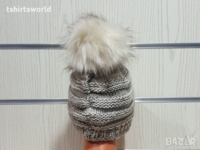 Нова дамска плетена шапка бял меланж с помпон/пух, снимка 10 - Шапки - 30963144