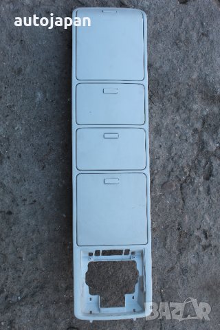 Плафон Фолксваген голф 5 плюс 05г Volkswagen golf 5 plus 2005